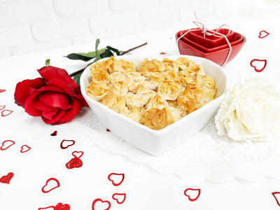 Mac N' Cheese with Phyllo Rosette Topping