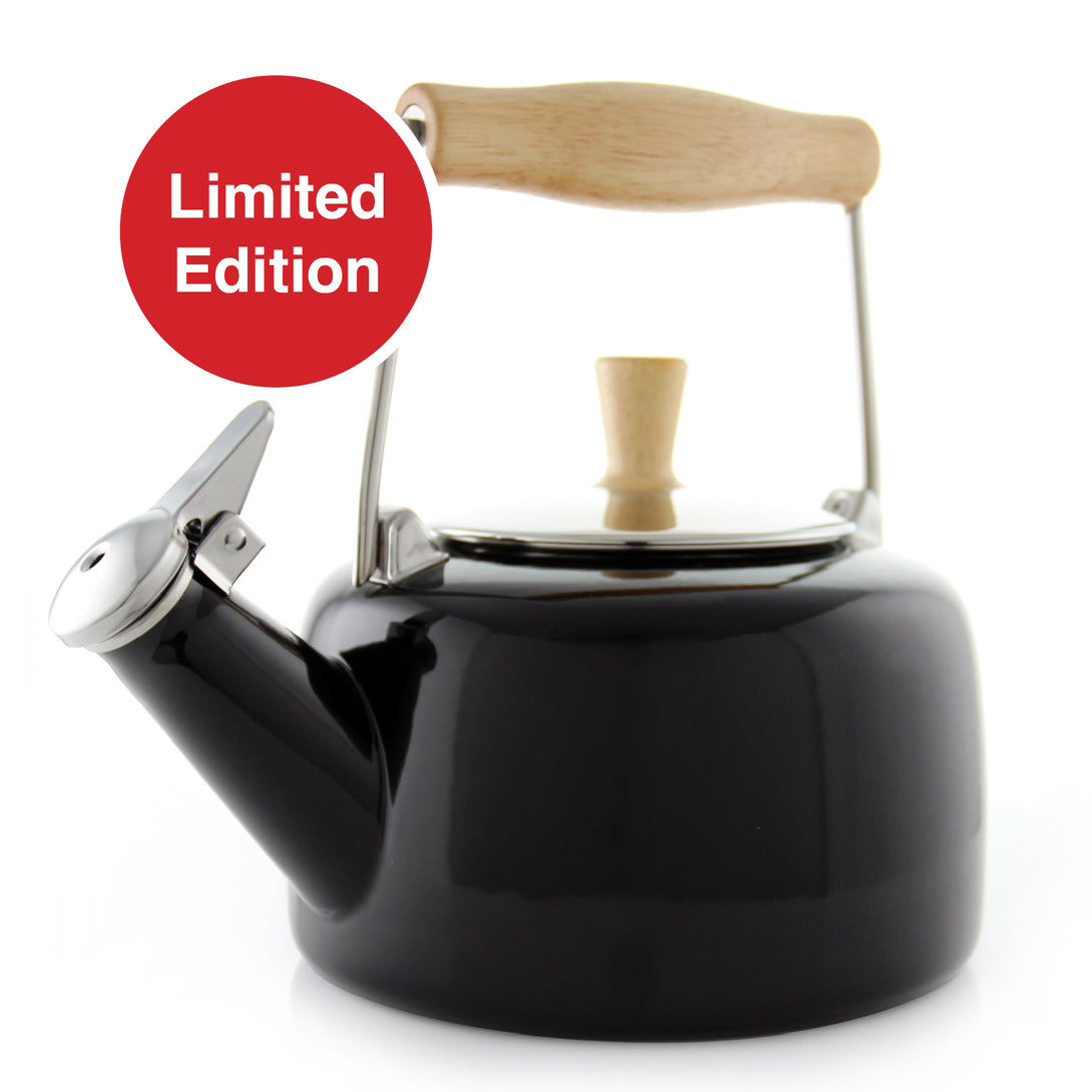 glossy black sven teakettle with wooden handle